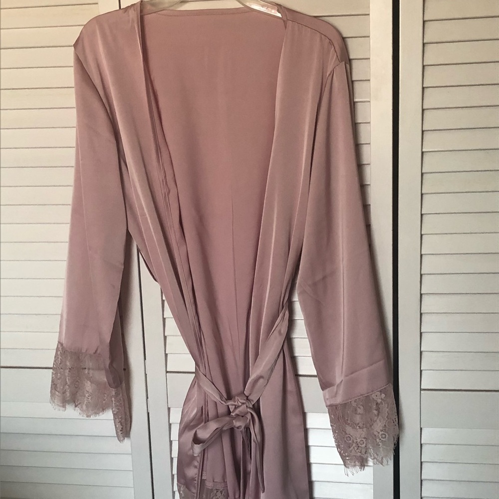 Pink Satin Robe - Picture 3 of 3